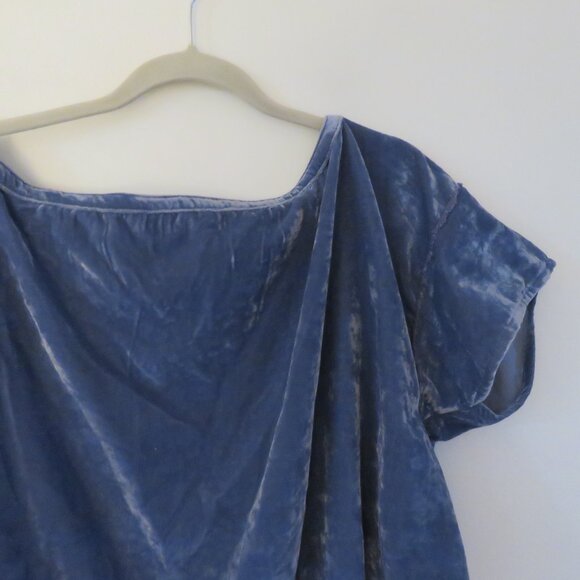 FREE PEOPLE WE THE FREE Cloud 9 Slouchy Top in Blue Velvet Boho Academia Size M - Picture 13 of 15